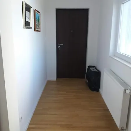 Daire Apartman Dragica U Centru Grada