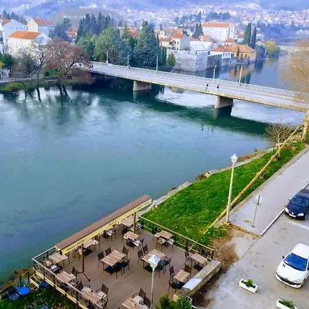 Daire Apartman Dragica U Centru Grada